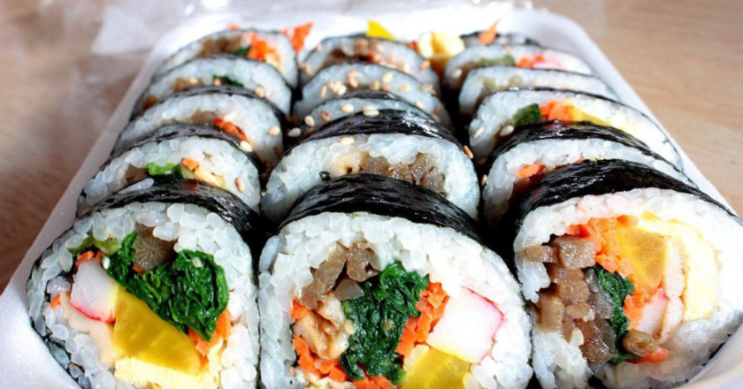 Kimbap – Món ăn truyền thống Hàn Quốc và công thức làm tại nhà