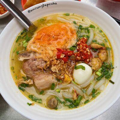 BÁNH CANH CUA ÚT – Điểm Đến Sáng Sủa Tại Quận 3, Sài Gòn